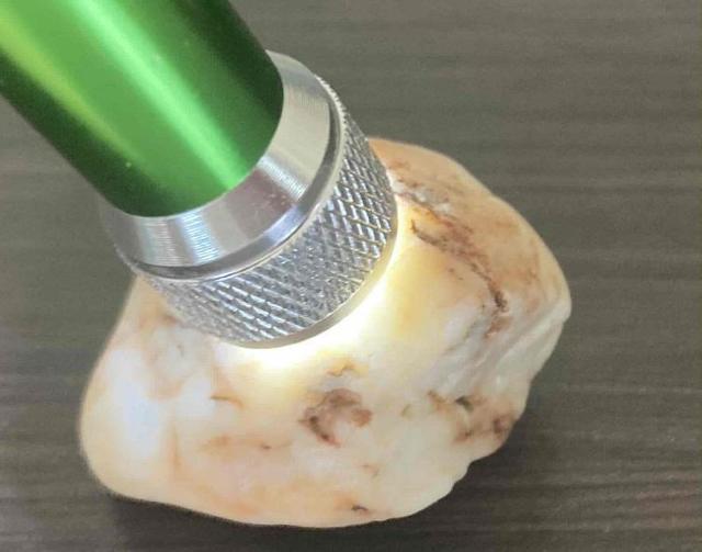 900円スタート!「ワイヤー作家」や「ジュエリー作家」の素材に阿波貴石(オレンジカーネリアン)原石 < 女性ファッション  900円スタート!「ワイヤー作家」や「ジュエリー作家」の素材に阿波貴石(オレンジカーネリアン)原石 < 女性ファッションの