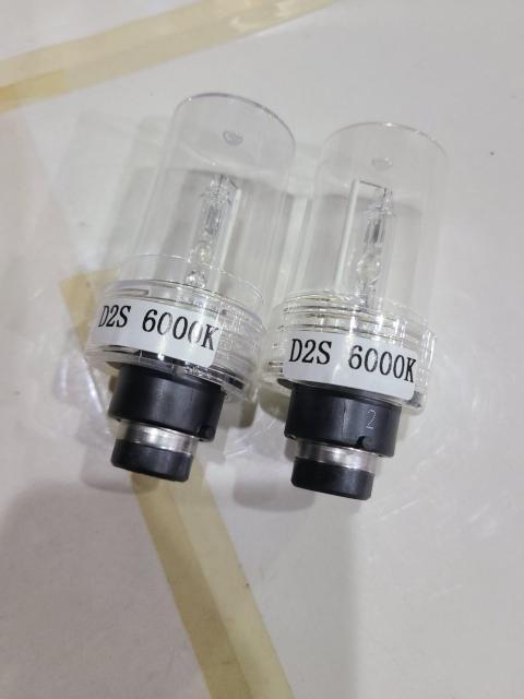 ☆ HID 交換バルブ D2S  6000K  2本 新品未使用 < 自動車/バイク ☆ HID 交換バルブ D2S  6000K  2本 新品未使用 < 自動車/バイク