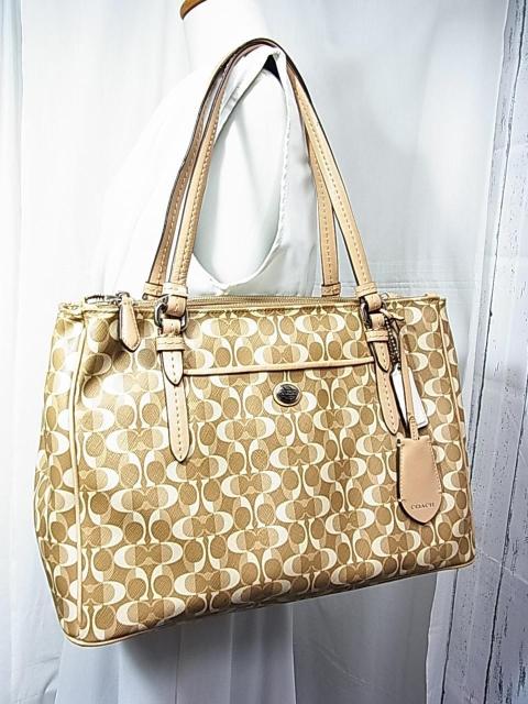 500�~�X�^�����K�R�[�`COACH�y�C�g�� �h���[�� C �W���[�_�� �_�u���W�b�v �L�����[�I�[���o�b�O�ł��B F25457�@