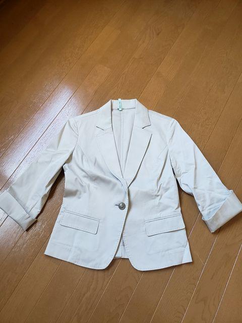 ☆美品☆C.D.S  BASIC☆ベージュスーツ☆9AR < 女性ファッション  ☆美品☆C.D.S  BASIC☆ベージュスーツ☆9AR < 女性ファッションの