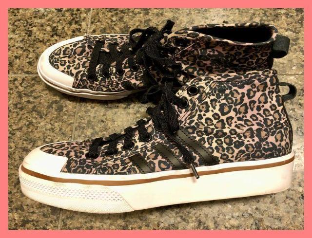 アディダス☆美品レア☆ニッツァレオパードヒョウ柄厚底ハイカットスニーカー24.5 < ブランド アディダス☆美品レア☆ニッツァレオパードヒョウ柄厚底ハイカットスニーカー24.5 < ブランドの