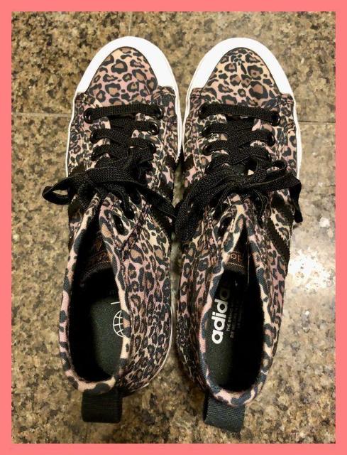 アディダス☆美品レア☆ニッツァレオパードヒョウ柄厚底ハイカットスニーカー24.5 < ブランド アディダス☆美品レア☆ニッツァレオパードヒョウ柄厚底ハイカットスニーカー24.5 < ブランドの