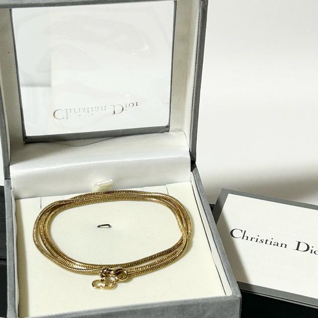 i ChristianDior fBI[ Be[W lbNX S[h  uh 