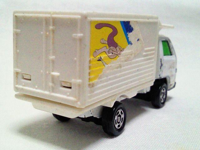 絶版トミカ32 エルフ機内食運搬車 ピカチュウ ジャンボs < ホビー 絶版トミカ32 エルフ機内食運搬車 ピカチュウ ジャンボs < ホビーの