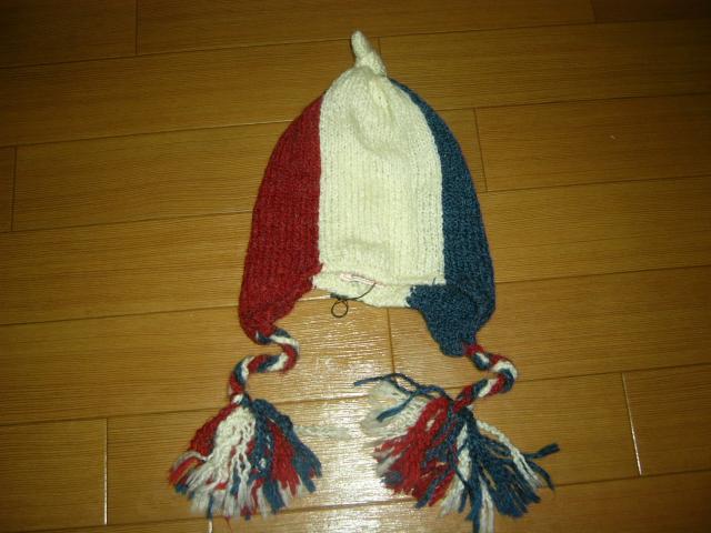 新品TMTニットキャップAERIKAボンボン・トリコロール < ブランド  新品TMTニットキャップAERIKAボンボン・トリコロール < ブランドの