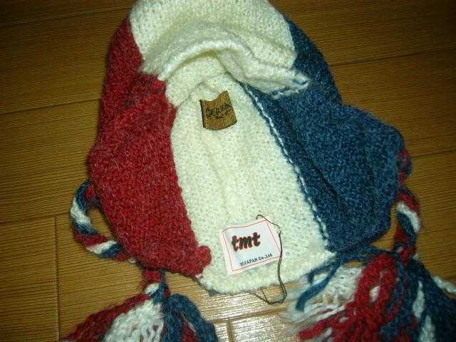 新品TMTニットキャップAERIKAボンボン・トリコロール < ブランド  新品TMTニットキャップAERIKAボンボン・トリコロール < ブランドの