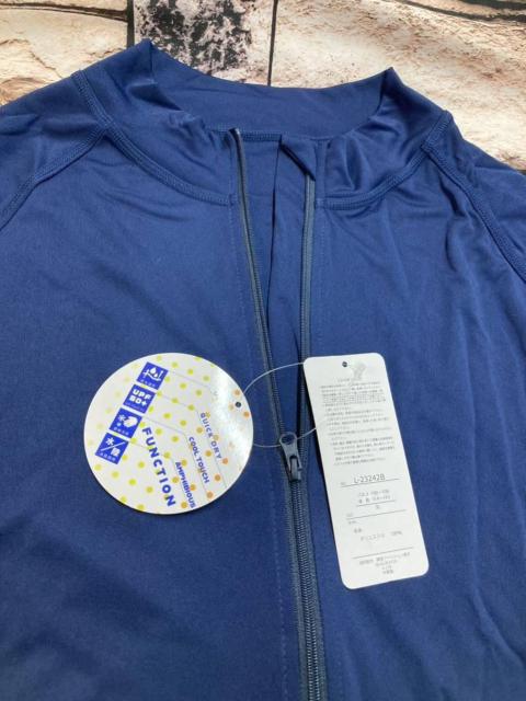 送料無料!紫外線対策&吸水速乾・接触冷感・水陸両用! 大きめサイズ フルジップ ラッシュガード1枚 < 女性ファッション  送料無料!紫外線対策&吸水速乾・接触冷感・水陸両用! 大きめサイズ フルジップ ラッシュガード1枚 < 女性ファッションの