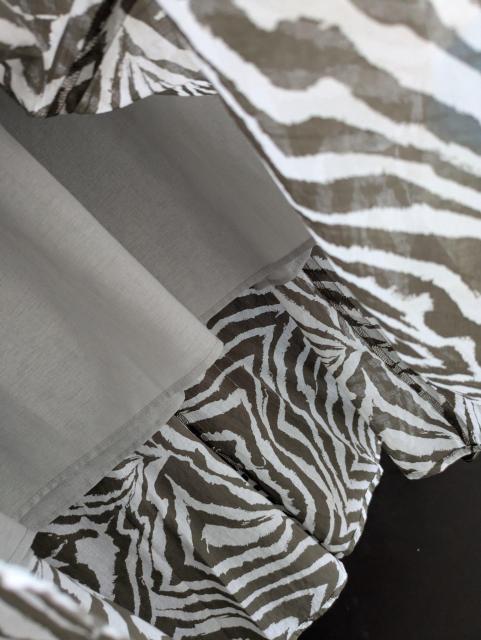 AEB[GtOXJ[gߗށOfBuA180`