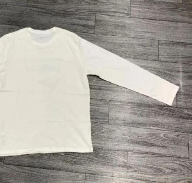 リーバイス Tシャツ 長袖 クルーネック ホワイト  ※メンズ サイズM < ブランド  リーバイス Tシャツ 長袖 クルーネック ホワイト  ※メンズ サイズM < ブランドの