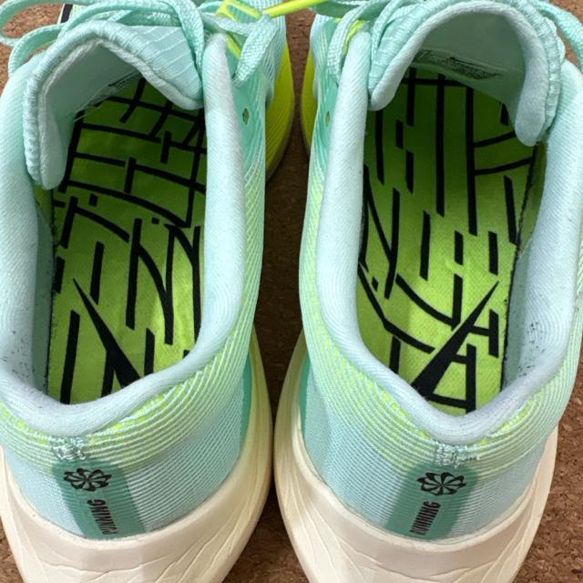 26.5cm ランニングシューズ NIKEナイキ ズームフライ5 < レジャー/スポーツ  26.5cm ランニングシューズ NIKEナイキ ズームフライ5 < レジャー/スポーツの