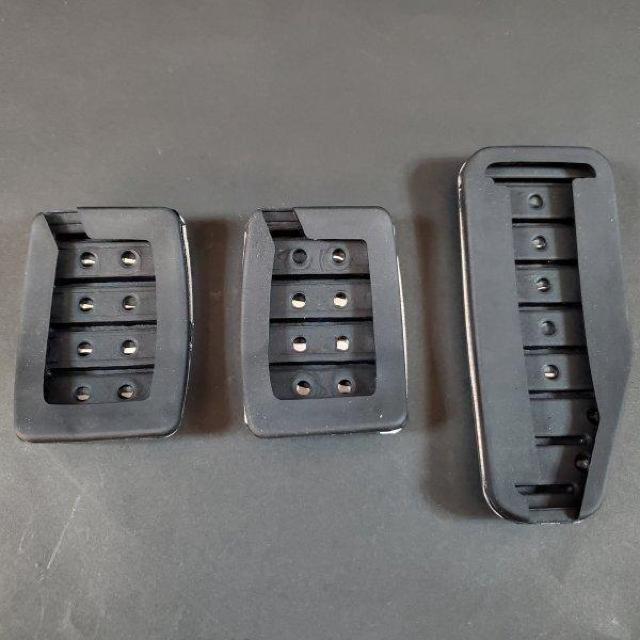 エブリィ DA17W DA17V ペダルカバー 3点セット MT マニ < 自動車/バイク エブリィ DA17W DA17V ペダルカバー 3点セット MT マニ < 自動車/バイク