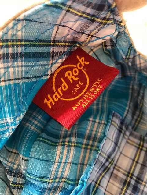 Hard Rock CAFE Xq Vi jp  t@bV 