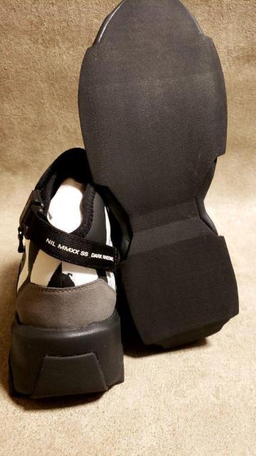 新品 JULIUS  NILoS ニルズDARK RHIZOME ZIP BELT SNEAKER 3 < ブランド  新品 JULIUS  NILoS ニルズDARK RHIZOME ZIP BELT SNEAKER 3 < ブランドの