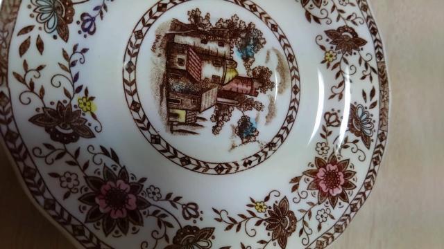 食器☆家柄☆お皿2枚☆ < インテリア/ライフ 食器☆家柄☆お皿2枚☆ < インテリア/ライフの