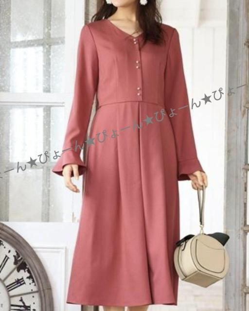 新品タグ10L★パール使いボタン★タックワンピ < 女性ファッション 新品タグ10L★パール使いボタン★タックワンピ < 女性ファッションの