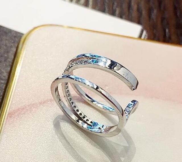 【訳あり】送料無料★即日発送※婚約指輪 9号〜21号 クロス 大粒Czダイヤ※フリーサイズ リング ギフト ホワイトゴールド < 女性アクセサリー/時計  【訳あり】送料無料★即日発送※婚約指輪 9号〜21号 クロス 大粒Czダイヤ※フリーサイズ リング ギフト ホワイトゴールド < 女性アクセサリー/時計の