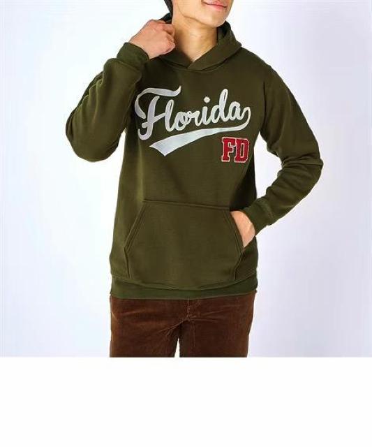 3Lサイズ!高貴紳士的!ブランド品!OBLO!暖か!長袖!裏起毛デザインプルパーカー!胸元(プリント+刺繍)新品!カーキ色合い! < 男性ファッション  3Lサイズ!高貴紳士的!ブランド品!OBLO!暖か!長袖!裏起毛デザインプルパーカー!胸元(プリント+刺繍)新品!カーキ色合い! < 男性ファッションの