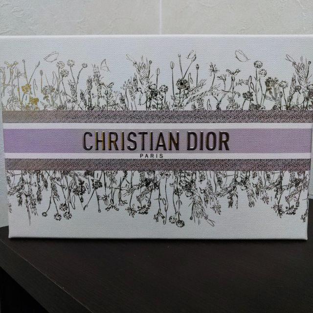 Christian Dior 空き箱&紙袋4個まとめて < ブランド Christian Dior 空き箱&紙袋4個まとめて < ブランドの
