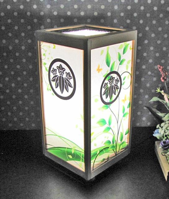 ★家紋の宿り木=「丸に笹竜胆」(家紋変更可)/至福の明り・温もりのひととき/LED・檜枠造・フイルム加工・軽量/ < 家電/AV  ★家紋の宿り木=「丸に笹竜胆」(家紋変更可)/至福の明り・温もりのひととき/LED・檜枠造・フイルム加工・軽量/ < 家電/AVの