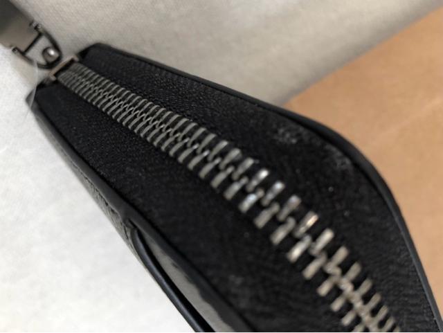 COACH �����z�@�V�O�l�`���[ �� �u�����h�� 