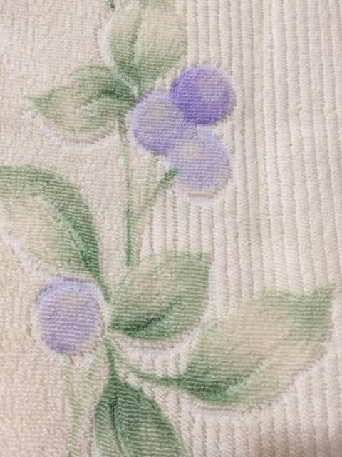 245.新品☆木の実柄バスタオル < インテリア/ライフ  245.新品☆木の実柄バスタオル < インテリア/ライフの