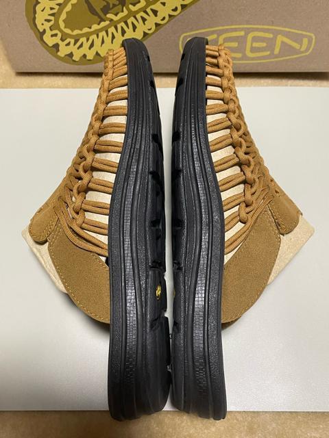 i@KEEN UNEEK SLIDE 1017221 SUNFLOWER US11 j[NXCh@Y@J[@RC  W[/X|[c 