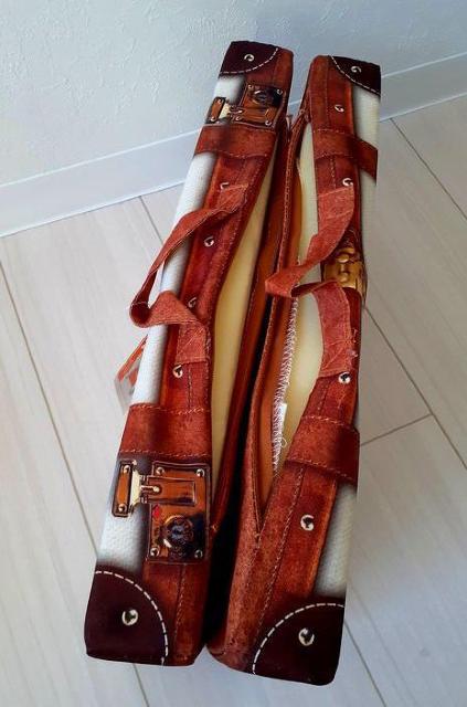 新品◆レトロ トランク型 折りたたみ クッション 座布団◆アイボリー/ブラウン◆アウトドア キャンプ 車 < インテリア/ライフ  新品◆レトロ トランク型 折りたたみ クッション 座布団◆アイボリー/ブラウン◆アウトドア キャンプ 車 < インテリア/ライフの