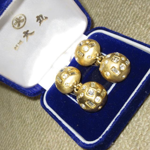 ゴージャス*ラインストーンビジュー*イヤリング(ゴールド系) < 女性アクセサリー/時計 ゴージャス*ラインストーンビジュー*イヤリング(ゴールド系) < 女性アクセサリー/時計の