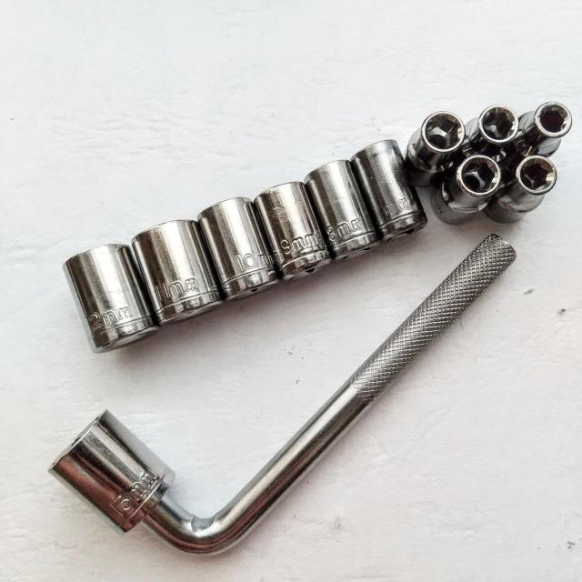 ミニミニソケットセット Lハンドル付 13P 1セット     三共コーポレーション H&H < ペット/手芸/園芸  ミニミニソケットセット Lハンドル付 13P 1セット     三共コーポレーション H&H < ペット/手芸/園芸の