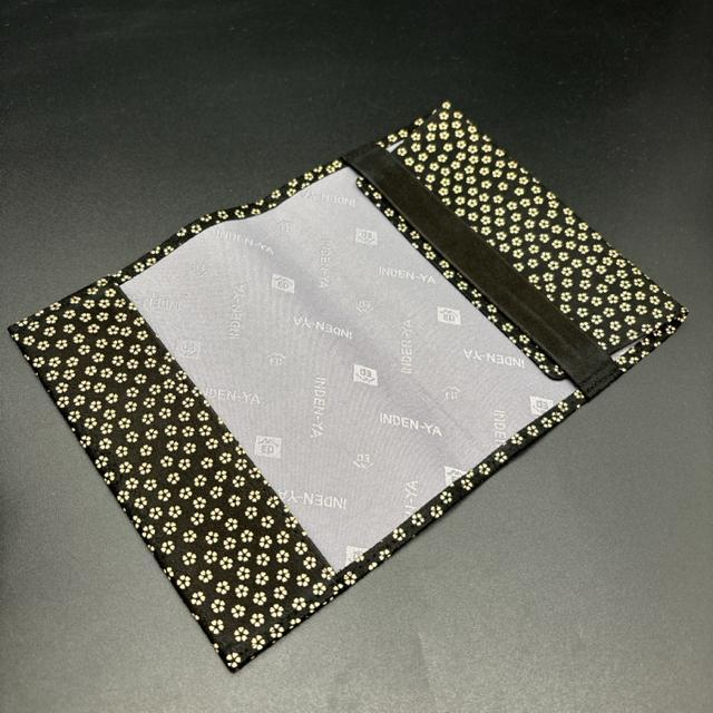 即決 印傳屋 印伝 INDEN-YA ブックカバー < 女性ファッション  即決 印傳屋 印伝 INDEN-YA ブックカバー < 女性ファッションの