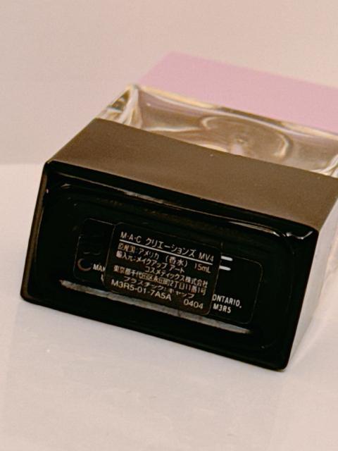 MAC マック creations クリエーションズ MV4 HUE PINKAURA ヒュー ピンクアウラ 香水 15ml < 香水/コスメ/ネイル  MAC マック creations クリエーションズ MV4 HUE PINKAURA ヒュー ピンクアウラ 香水 15ml < 香水/コスメ/ネイルの
