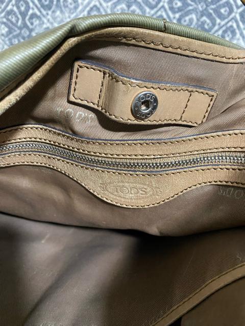 【中古】TODS トッズ トートバッグ ショルダー 肩掛け レディース カーキ < ブランド  【中古】TODS トッズ トートバッグ ショルダー 肩掛け レディース カーキ < ブランドの