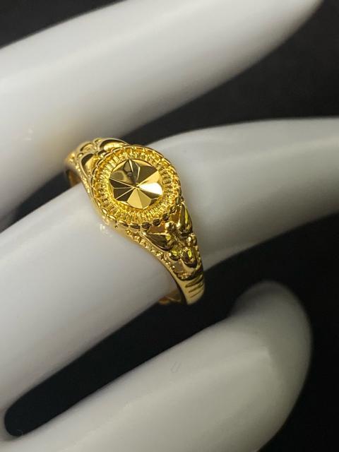 【超美品】地金 赤金 デザインリング 指輪 豪華 ゴールドリング < 女性ファッション 【超美品】地金 赤金 デザインリング 指輪 豪華 ゴールドリング < 女性ファッションの