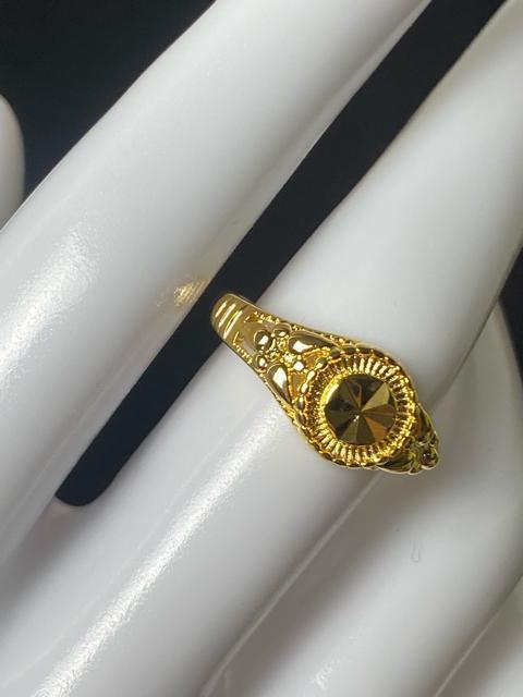 【超美品】地金 赤金 デザインリング 指輪 豪華 ゴールドリング < 女性ファッション 【超美品】地金 赤金 デザインリング 指輪 豪華 ゴールドリング < 女性ファッションの