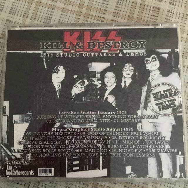 AՁ@Kiss ? Kill & Destroy
