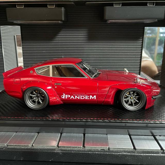新品未展示品 イグニッションモデル 1/18 パンデムS30 Zレッドメタリック < ホビー  新品未展示品 イグニッションモデル 1/18 パンデムS30 Zレッドメタリック < ホビーの