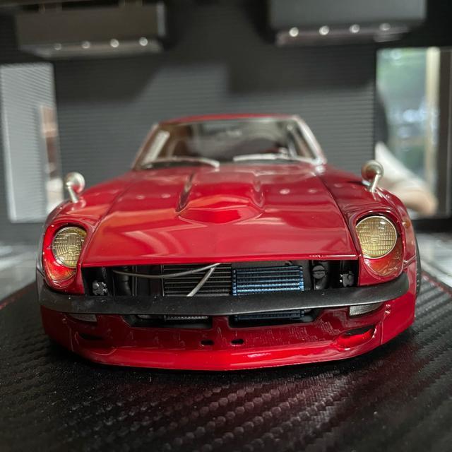 新品未展示品 イグニッションモデル 1/18 パンデムS30 Zレッドメタリック < ホビー  新品未展示品 イグニッションモデル 1/18 パンデムS30 Zレッドメタリック < ホビーの