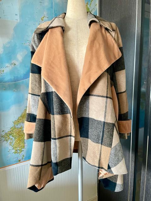 ファションコート オシャレジャケット 美品 < 女性ファッション  ファションコート オシャレジャケット 美品  < 女性ファッションの