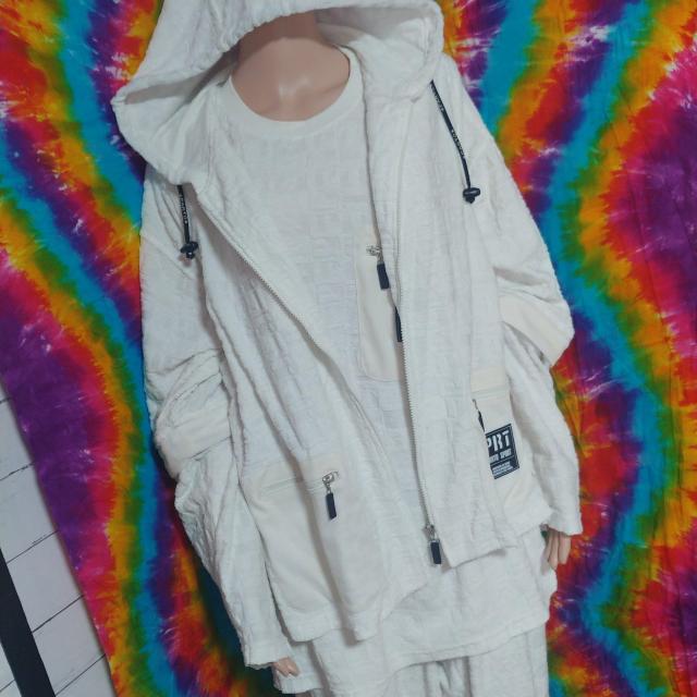 JbRCCb(?E??E?)G{XWK[h^R_ZbgAbv  jt@bV 