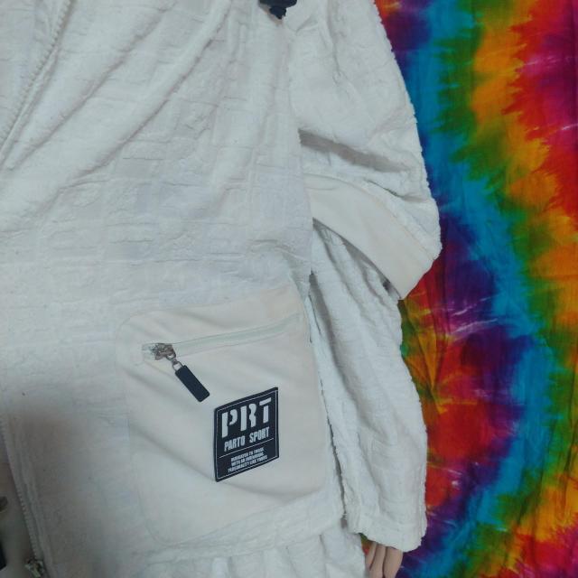 JbRCCb(?E??E?)G{XWK[h^R_ZbgAbv  jt@bV 