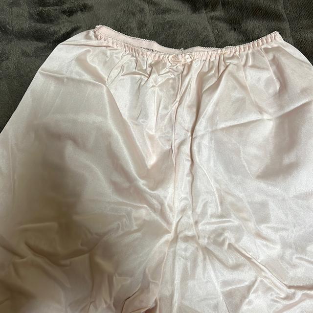 ☆☆☆タンス整理品 衣類 おまとめOK ホームクリーニング済み ライトピンク系 ペチコート Mサイズ < 女性ファッション  ☆☆☆タンス整理品 衣類 おまとめOK ホームクリーニング済み ライトピンク系 ペチコート Mサイズ < 女性ファッションの