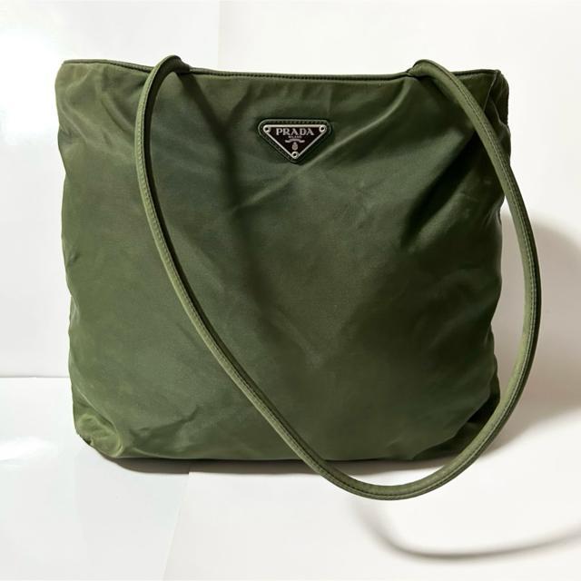 PRADA V_[obO eX[g iC J[L 22  uh 