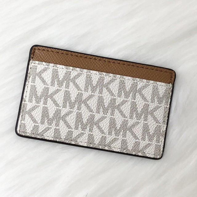 �y���g�p���zMICHAEL KORS �}�C�P���R�[�X �J�[�h�P�[�X �p�X�P�[�X ������� MK�V�O�l�`���[ �� �u�����h�� 