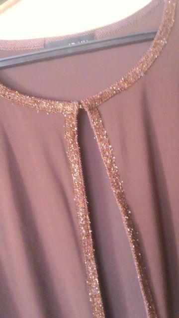 【美品即決】IDANA◆専門店◆ストレッチ&ラメ◆上質カーディ◆L < 女性ファッション  【美品即決】IDANA◆専門店◆ストレッチ&ラメ◆上質カーディ◆L < 女性ファッションの