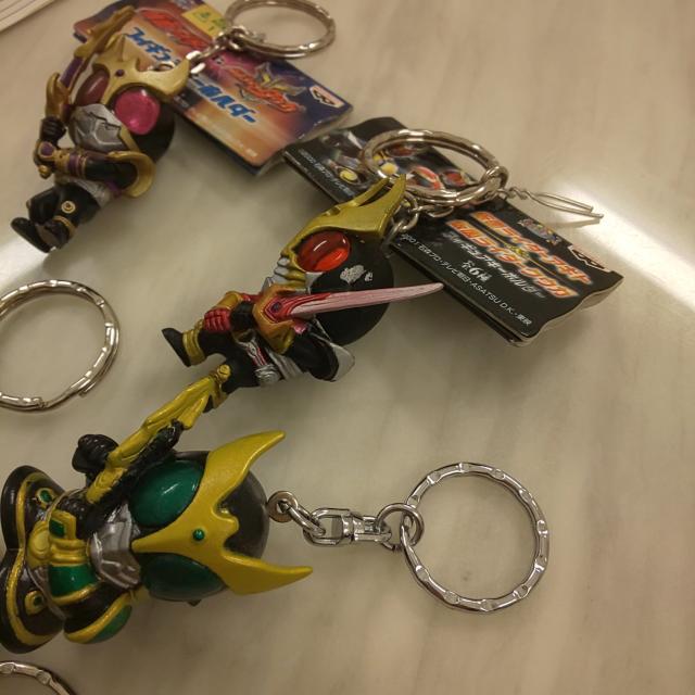仮面ライダークウガ キーホルダーセット < ホビー 仮面ライダークウガ キーホルダーセット < ホビーの