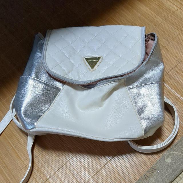 リュック < 女性ファッション  リュック < 女性ファッションの