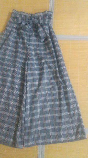 []sizeM/Chpc//  t@bV 