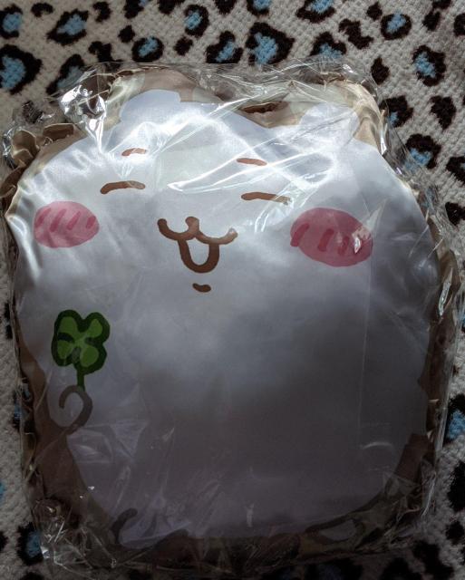 ちいかわ ギンガムフリルクッション ちいかわ < アニメ/コミック/キャラクター ちいかわ ギンガムフリルクッション ちいかわ < アニメ/コミック/キャラクターの