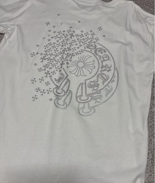 キラキララインストーン付き 十字架柄 ゆったりtシャツ  ロング丈 ホワイト 大きいサイズ < 女性ファッション  キラキララインストーン付き 十字架柄 ゆったりtシャツ  ロング丈 ホワイト 大きいサイズ < 女性ファッションの