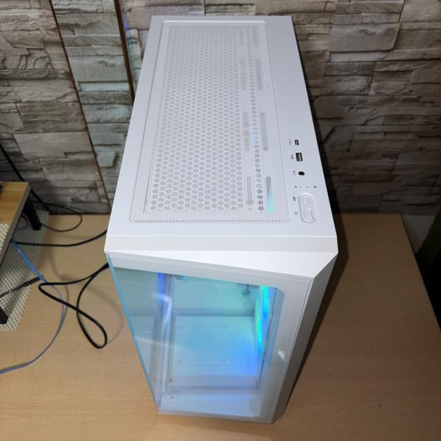 �y�������ȊO�V�i�z�Q�[�~���OPC Ryzen7 7800X3D RTX5070 SSD1TB ������32GB 850W �� PC�{��/���Ӌ@��� 